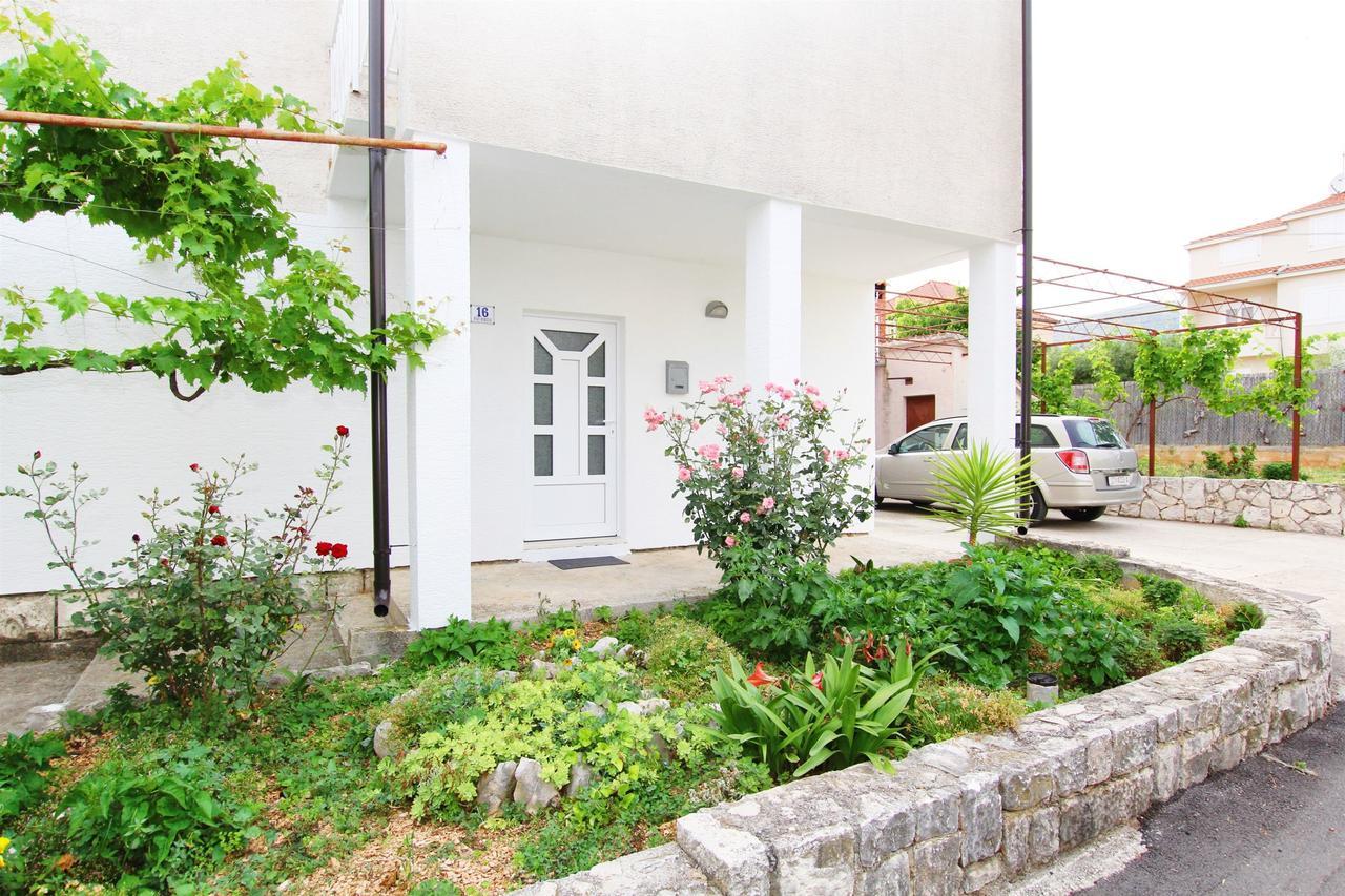 Apartment Anica Trogir Eksteriør billede